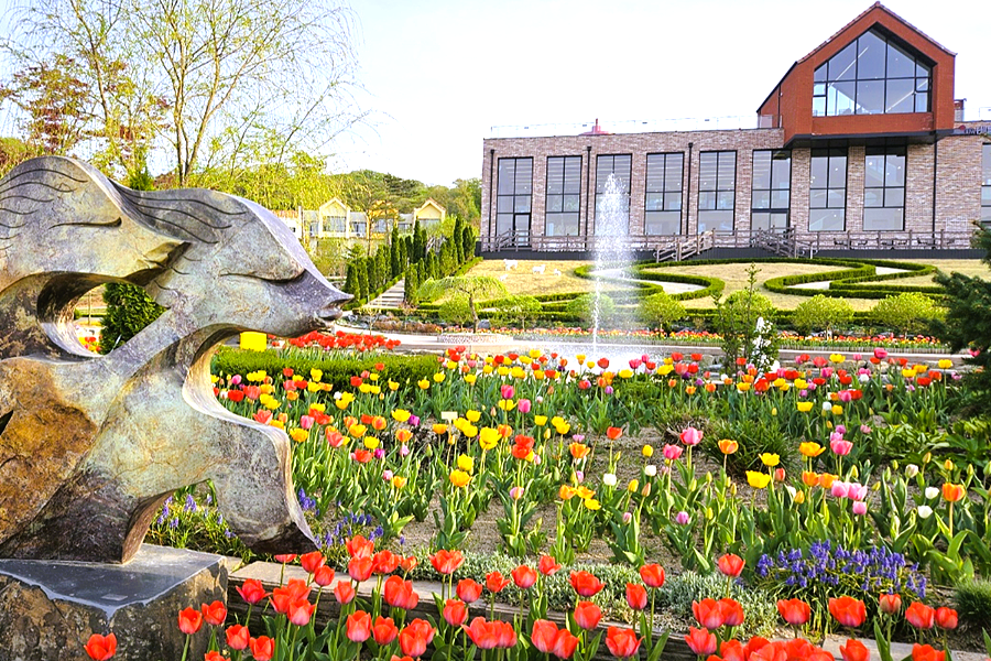 【二晚五星】春日愛寶樂園.單軌列車.水果大福體驗.藍絲帶推薦美食5日