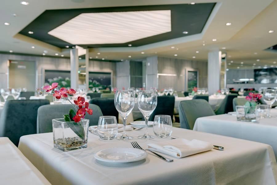 【MSC榮耀號】釜山、福岡自主遊六日（YC水晶套房．二人一室）