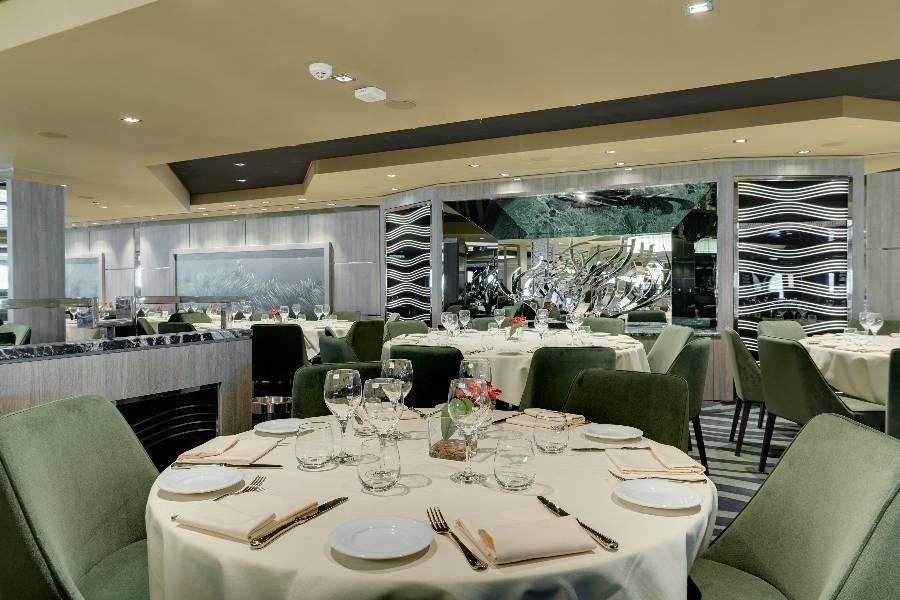 【MSC榮耀號】鹿兒島、宮崎自主遊六日（海景．二人一室）