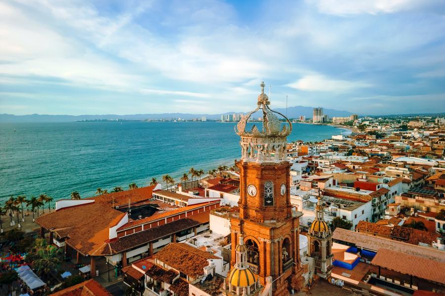 玩美加族【公主遊輪】皇家公主號～樂遊美墨五城、奇岩~古鎮~龍舌蘭11日