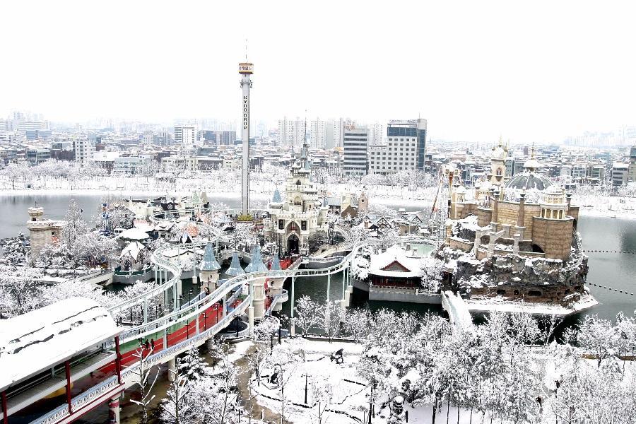 【保住3晚東大門】樂天世界.滑雪.古宮韓服.最美圖書館.米推美食4日