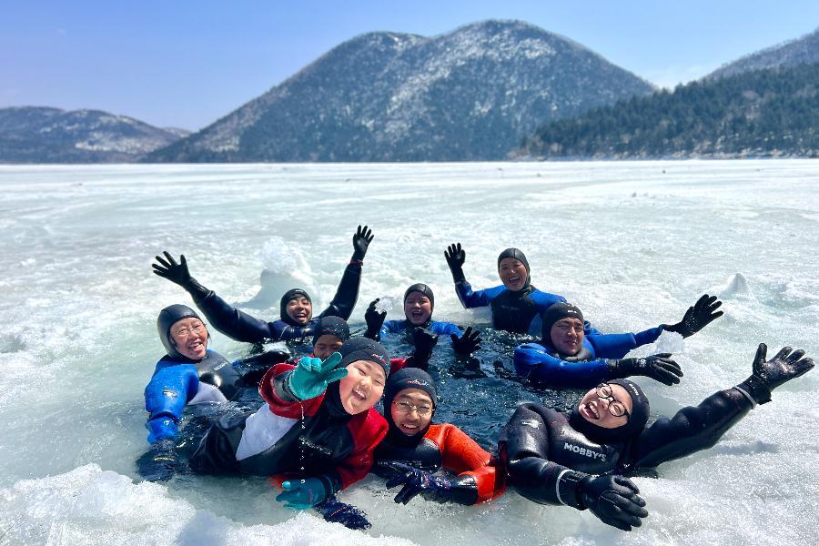 不一樣I北海道、融冰漫步、愛努劇場、百選鶴雅、札幌線流、道東奇景五日遊