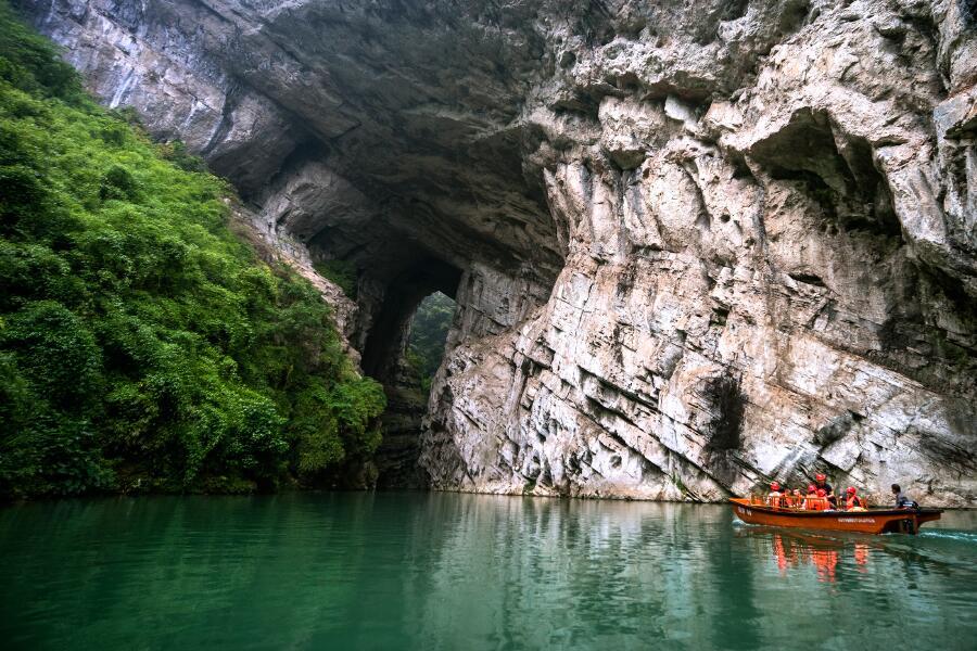 【8309登山隊】重慶、恩施、神農架 、武當山10 日