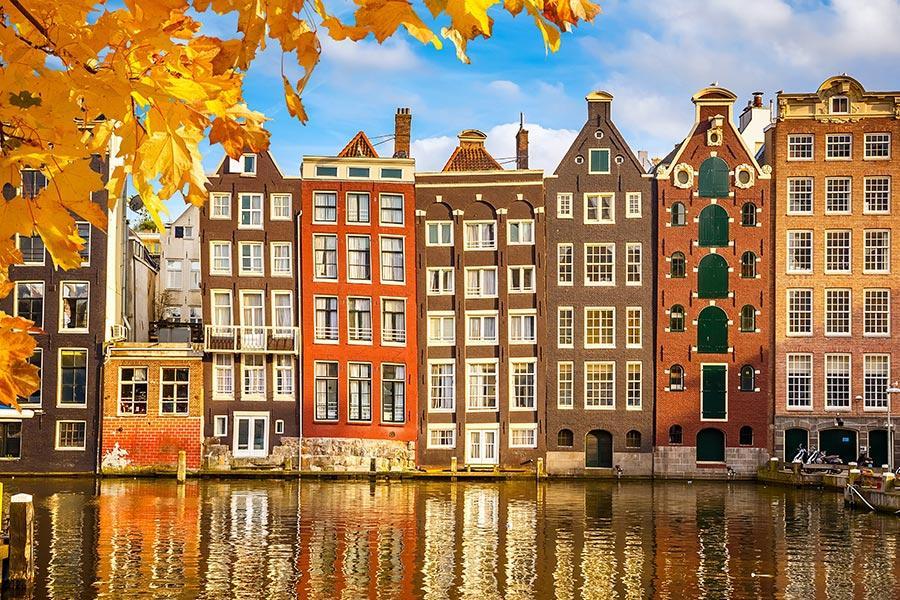 【巴黎跨年煙火】耶誕市集、經典雙宮、遊船饗宴、大巴黎市區飯店9日