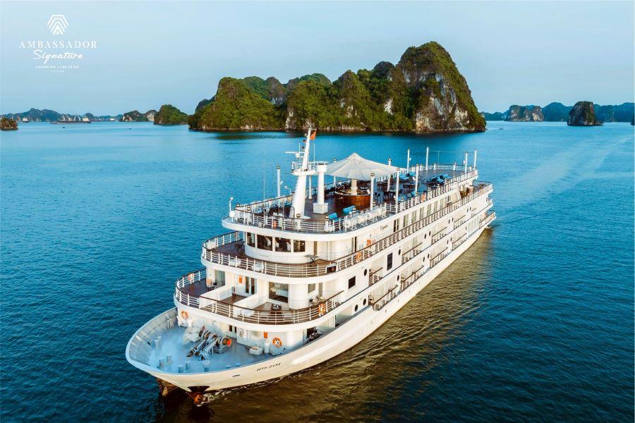 【長榮】下龍灣浪漫後花園～蘭夏灣國賓號星空饗宴●米其林●全新三排椅5日