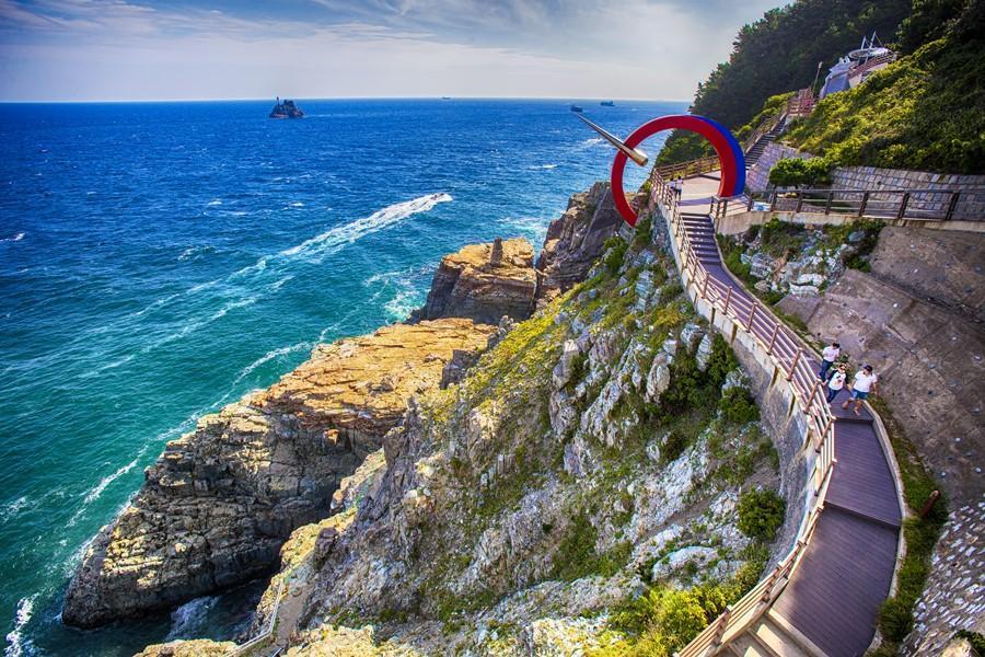 【釜蔚海洋風】雲霄飛車天空步道、沉浸式饗宴、希望郵筒、浪漫海岸列車5日