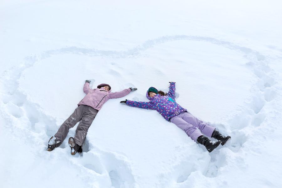 【精選北國戲雪】三大蟹自助餐、三晚溫泉、雙纜車、小樽漫步、玩雪五日遊