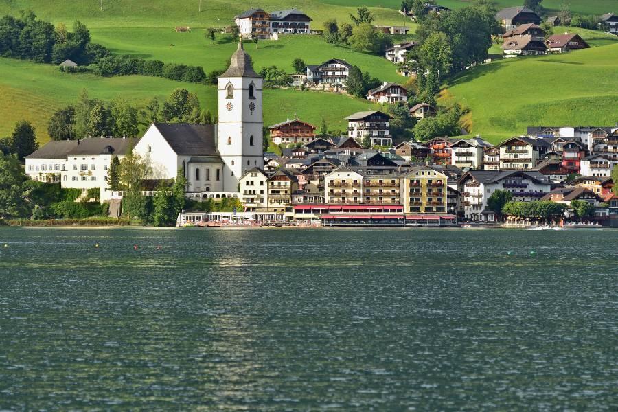 特惠奧捷|雙遊船、童話小鎮、布拉格連泊三晚、梅爾克、維也納購物10日