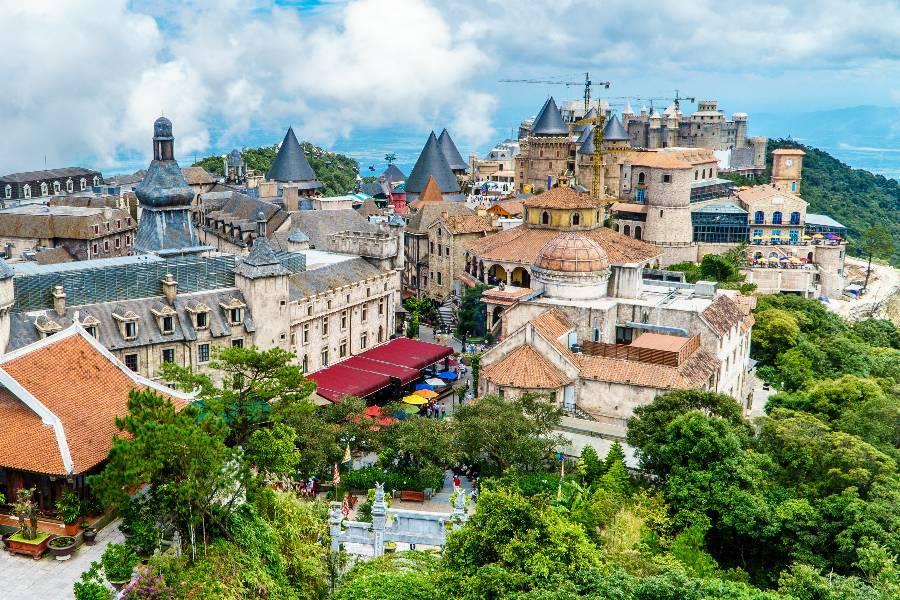 情牽長榮峴港趣~浪漫會安古鎮․驚艷巨手黃金橋․米其林美食․五星酒店4日