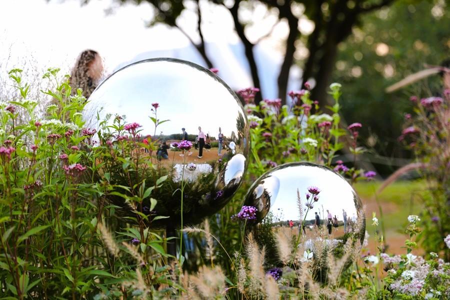 【全程市區飯店】夢幻花海博覽會、手作水果大福、韓服體驗、潮流聖水洞5日