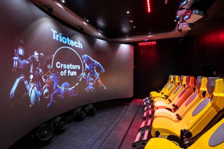 【MSC榮耀號】佐世保、釜山自主遊六日（豪華陽台房．四人一室）