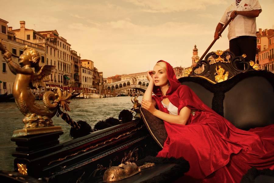 【經典南北義全覽】卡布里島．龐貝．蘑菇村．米蘭．威尼斯．天空之城14日