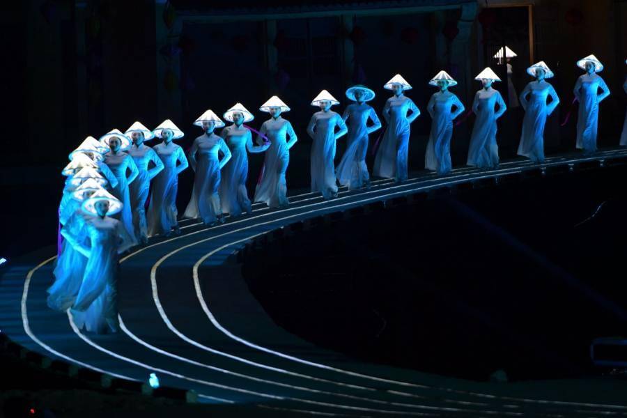 【越捷】魅力峴港~巴拿山.迦南島桶船.越式廚藝教室.會安印象秀六日
