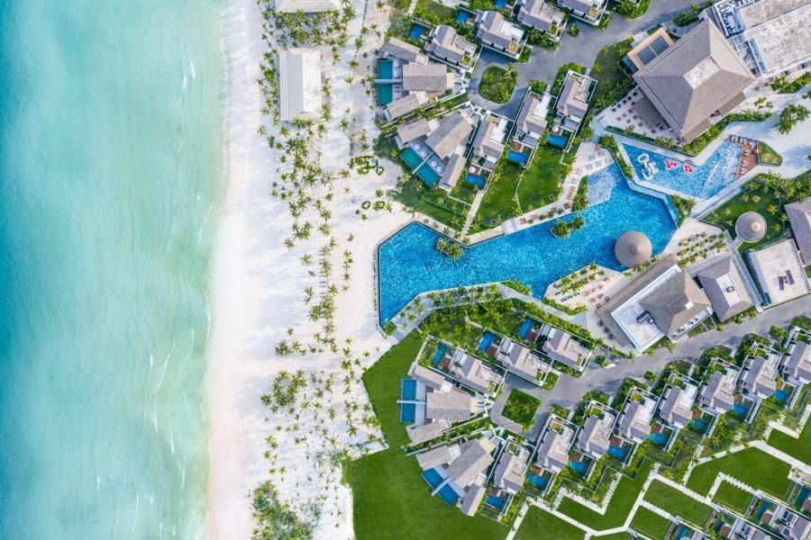 《經典富國》龍蝦吃到飽、五星飯店自助餐、水上燈光煙火秀五日