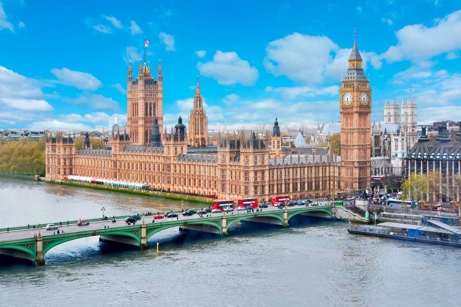 【喜羊迎春】英國|巨石陣、倫敦眼、雙博物館、溫莎城堡、遊船下午茶9日