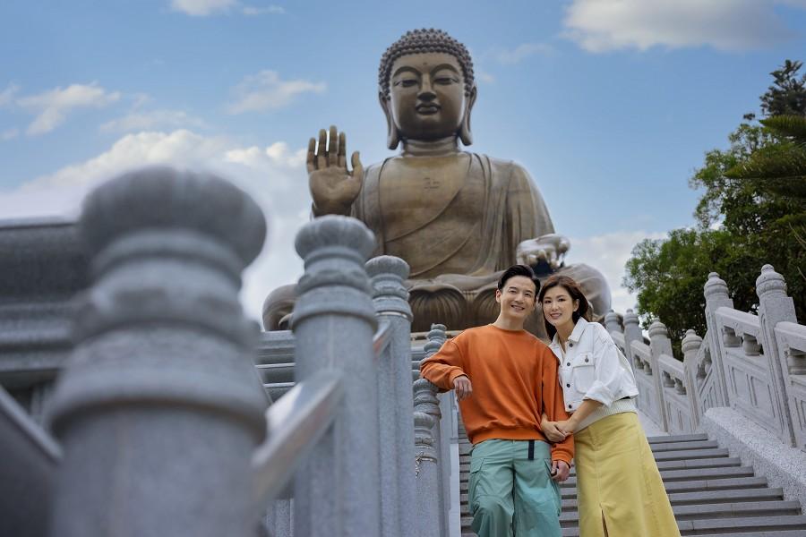 【登高望遠・遛好運】香港任君選酒店自由行３ 日 (含昂坪纜車來回車票、網卡)