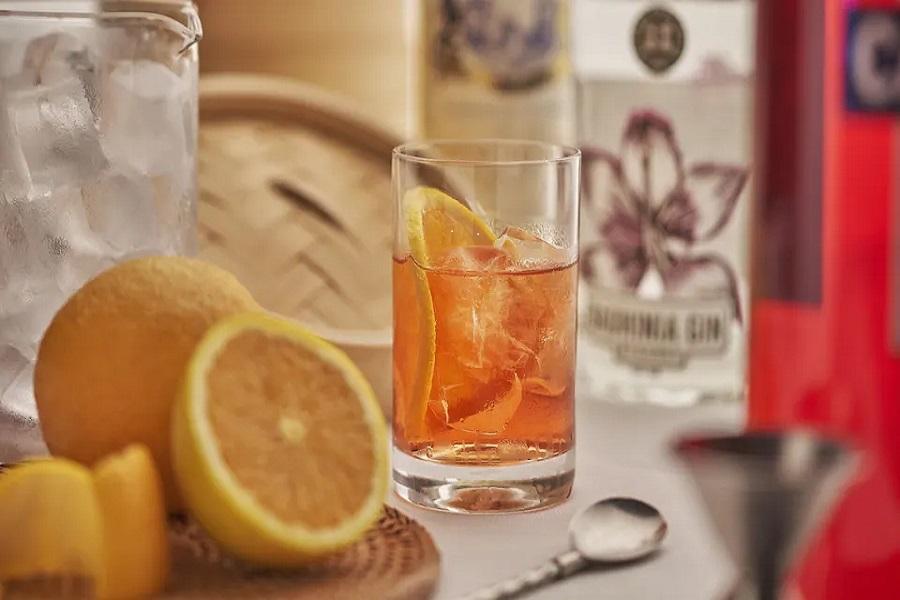 【國泰航空夜探香港】香港維港凱悅尚萃酒店自由行３日 (含酒店禮遇：吃喝探索及餐飲換領券、迎賓飲品、八達通卡)