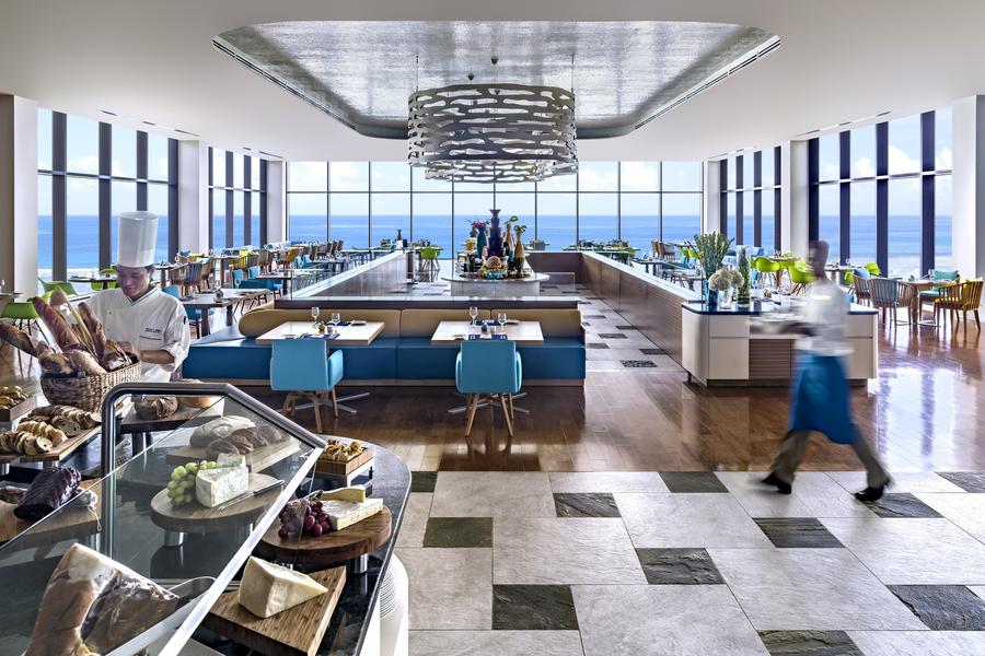 享樂關島~自選飯店、五星Dusit Thani自助晚餐五日(週六出發)