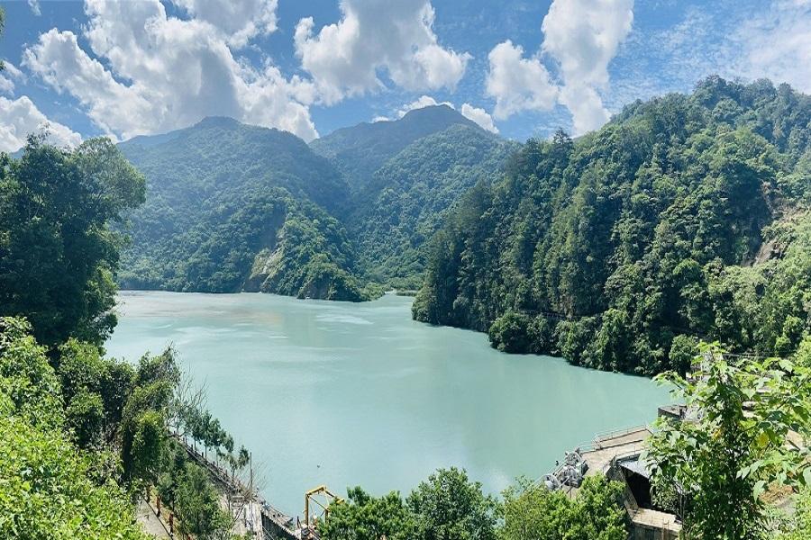 【台中出發-到府接送】南投秘境~雲的故鄉:武界部落.鹿嵩咖啡莊園一日遊 (小巴GO GO -6人成行)