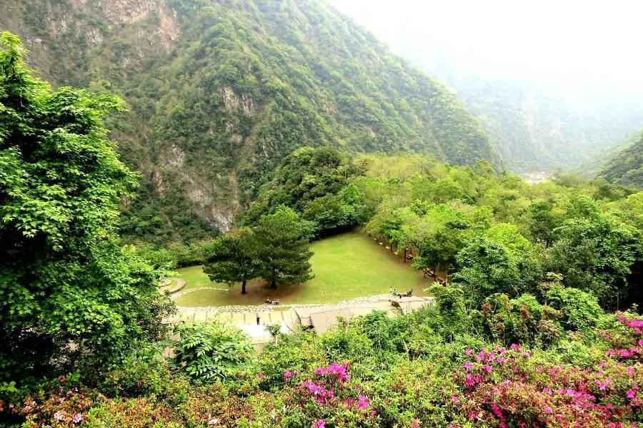【線上旅展.買一送一】探索後山新樂園.慶修院納涼趣.醉美海洋月牙灣&山城布洛灣太魯閣峽谷.台灣媽祖平安護照花蓮集章祈福二日