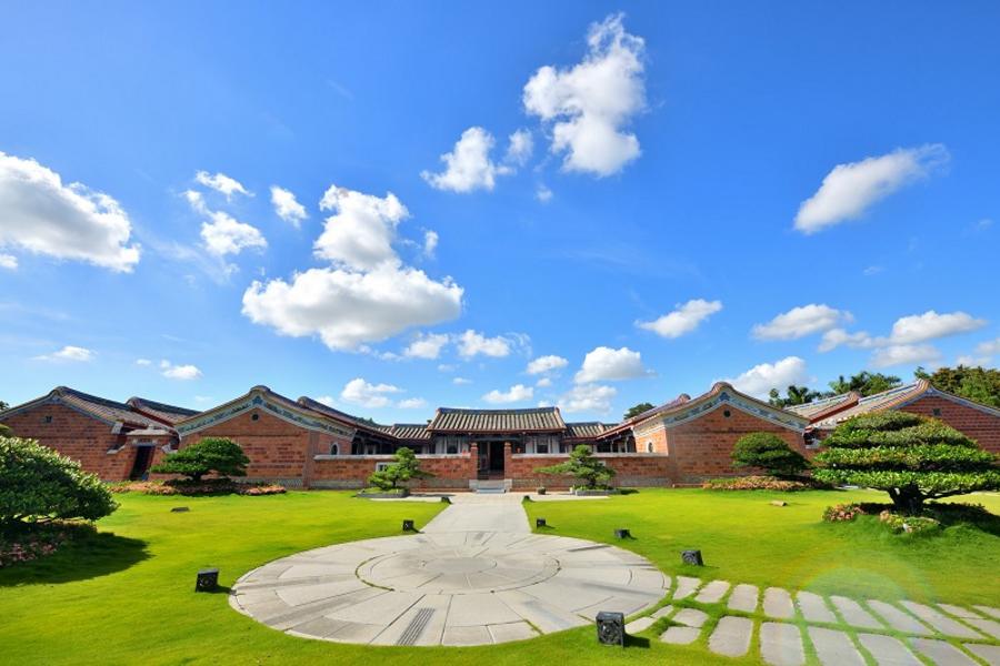 【樂活•慢旅遊】邂逅古厝日式庭園、慢走天空步道、無菜單美食饗宴二日遊