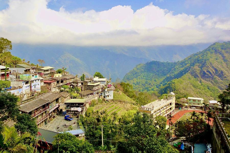 【向雲端·山那邊】霧台神山部落、SABAU廚藝學校、五星菜市、屏北三日