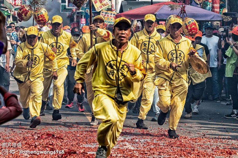 【粉紅超跑】跟著白沙屯媽祖5/6(二)進香一日遊-高雄出發B