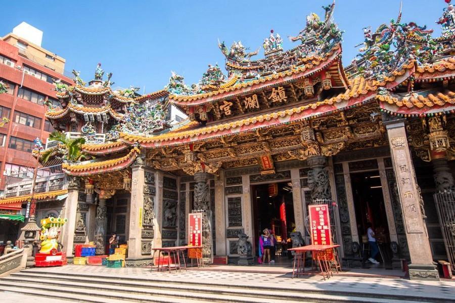 【駿馬迎春】鎮瀾宮大甲媽、拱天宮白沙屯媽、雙倍好運開春祈福一日-新北