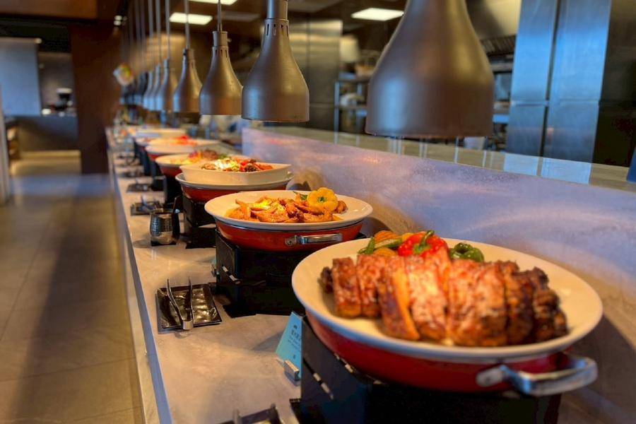 頂奢礁溪老爺酒店自助午餐、五峰旗飛瀑、壯圍沙丘拾光、入住葛瑪蘭溫泉二日