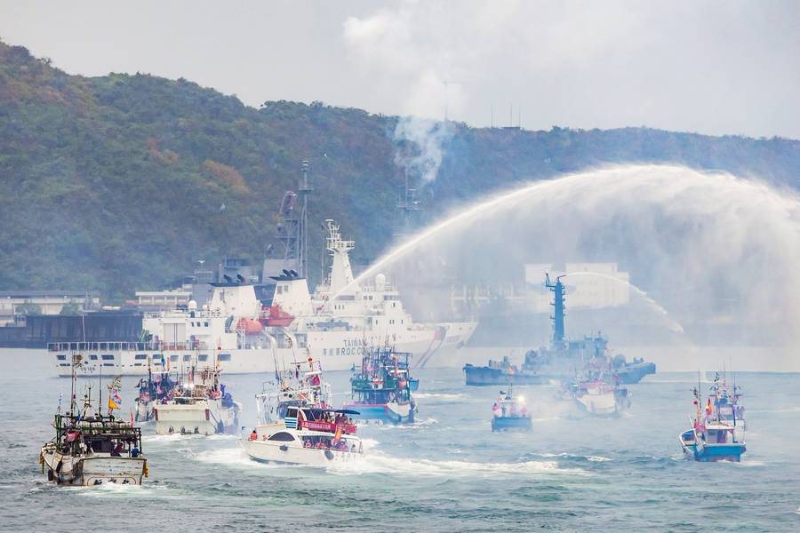 蘭陽媽祖文化節、乘船出海與女神海陸巡安、賞龜山島、福龜粿體驗祈福二日遊
