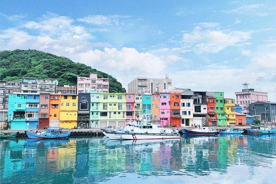 北海岸打卡趣.正濱彩虹屋、野柳女王頭、法鼓山、淡江大橋.林口三井二日