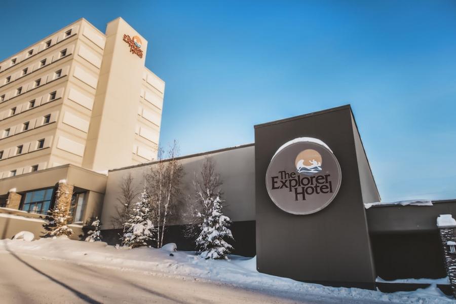 
                                                                                                        黃刀鎮探索者飯店
                                                                                                        