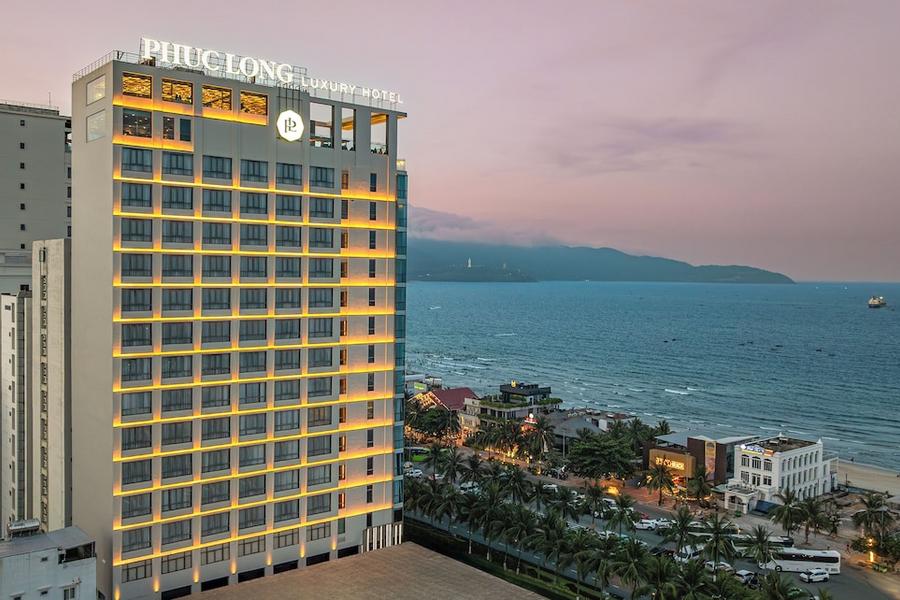 
                                                                                                        峴港福隆豪華飯店
                                                                                                        