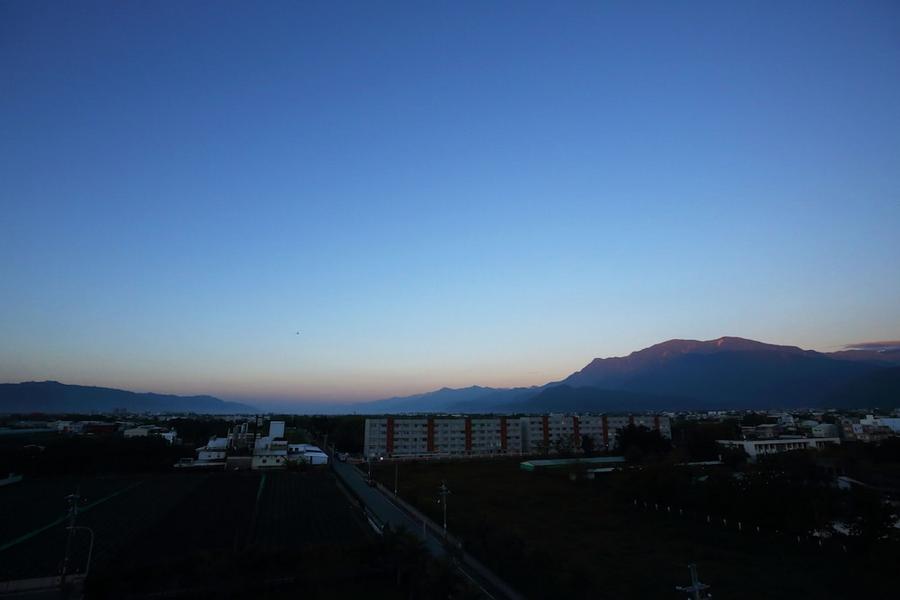 img2