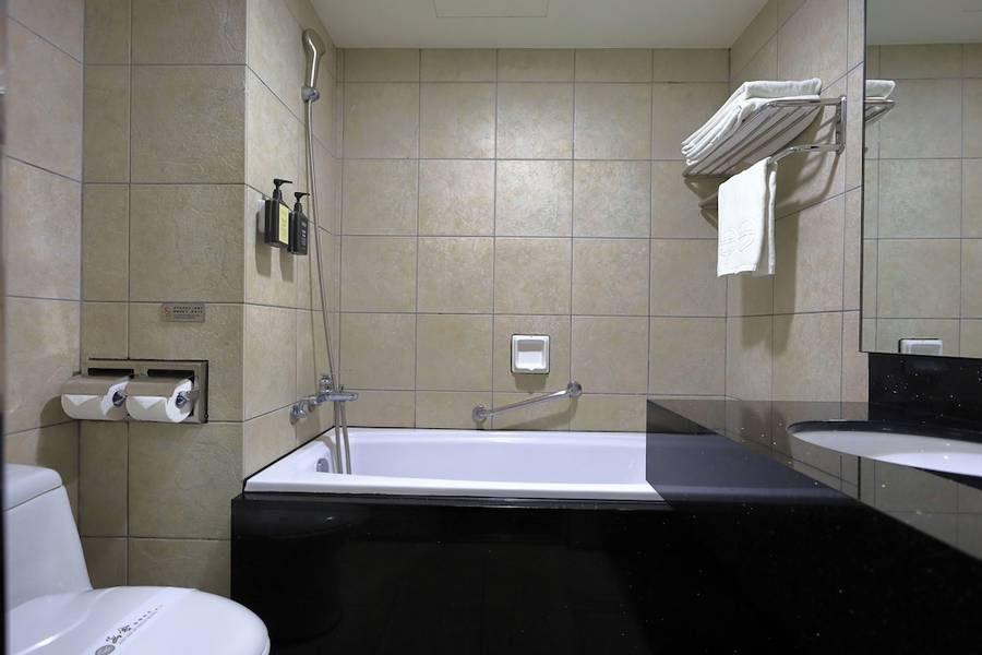 img29