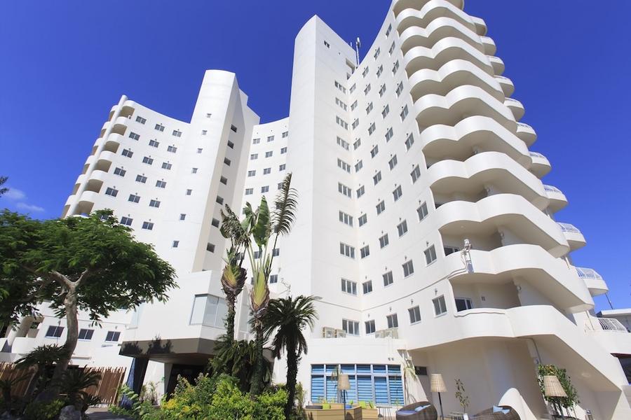 
                                                                                                        TWIN-LINE HOTEL YANBARU OKINAWA JAPAN
                                                                                                        