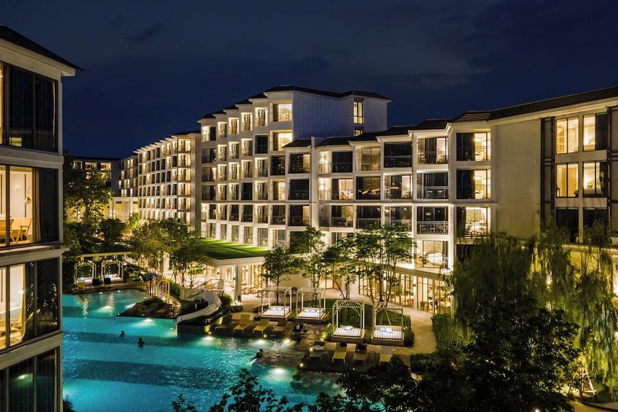 
                                                                                                        UHG 四分之一湄南飯店
                                                                                                        