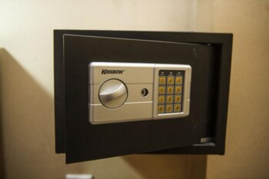img25