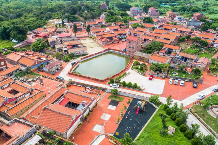 
                                                                        【唯美金門】珠山聚落、南石滬喊泉、古崗湖下午茶、大小金門3日遊-中出
                                                                        