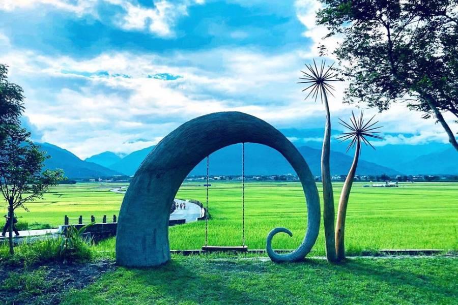 
                                                                                                        【台東熱氣球嘉年華7/5-8/21】池上縱谷藝術季、五星桂田喜來登二日
                                                                                                        