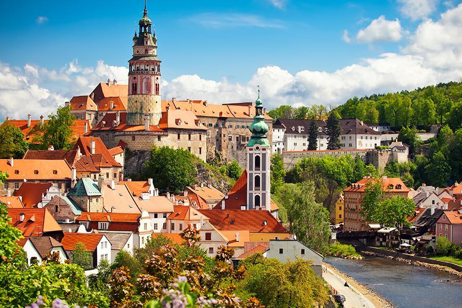 
                                                                                                        【冬遊奧捷】鹽礦體驗、哈斯塔特、溫泉童話小鎮、布拉格悠遊、奧捷10日
                                                                                                        