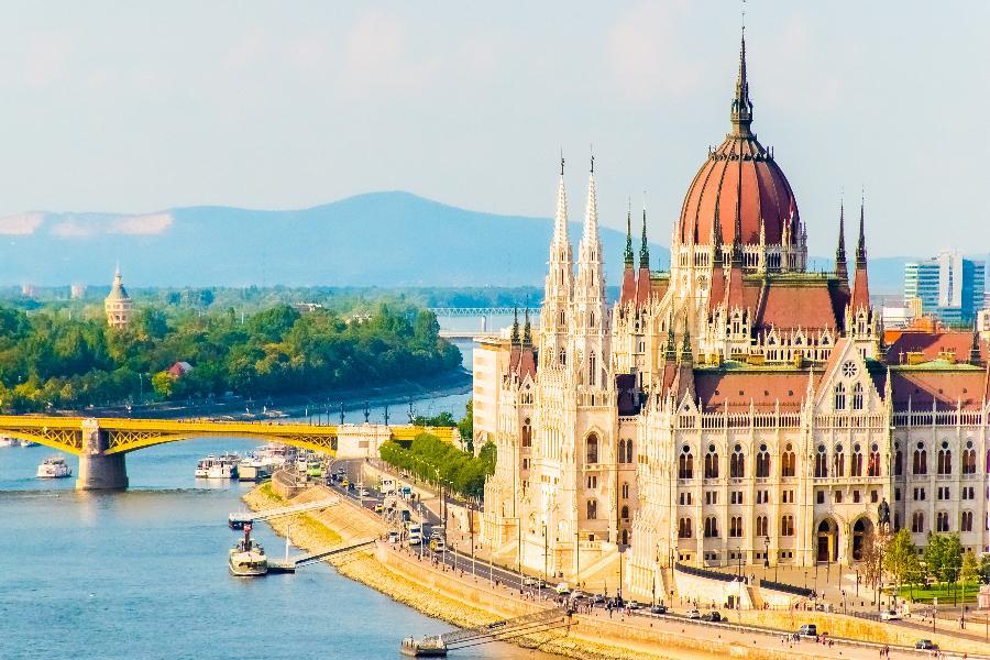 
                                                                                                        【金馬賀歲】文華東方、布達佩斯遊船、漁人堡、黑維茲、奧匈五晚五星10日
                                                                                                        