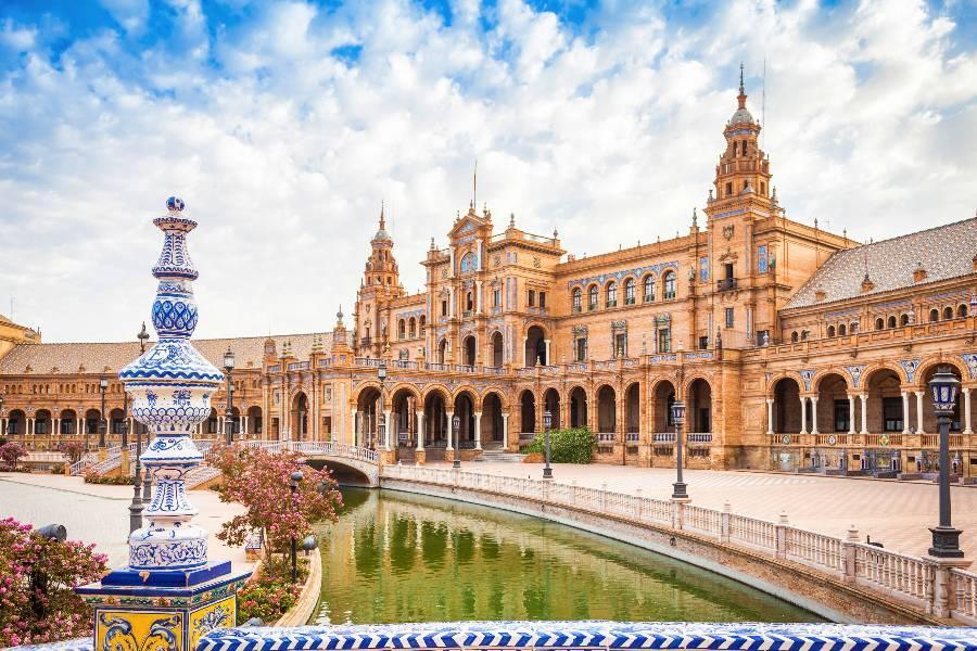 
                                                                        【金馬賀歲】西葡雙國免小費｜里斯本、高第建築、四晚五星、佛朗明哥12日
                                                                        