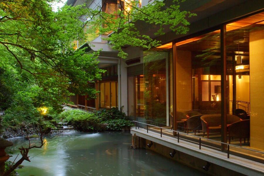 
                                                                                                        【馬躍豐年、三百選】樹冰纜車、舟遊雪國、浪漫銀山奧入瀨溪、青森仙台5日
                                                                                                        