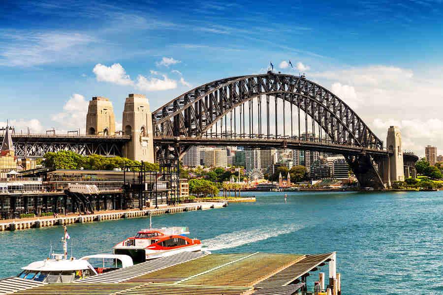 
                                                                        【春節】首選假期 澳洲黃金雪墨四城全覽9日
                                                                        