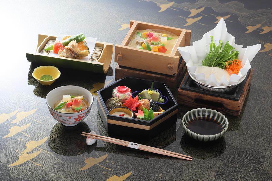 
                                                                                                        【日本全程素食系列】京都大阪滋賀 琵琶湖溫泉‧近江八幡‧遊船‧纜車5日
                                                                                                        