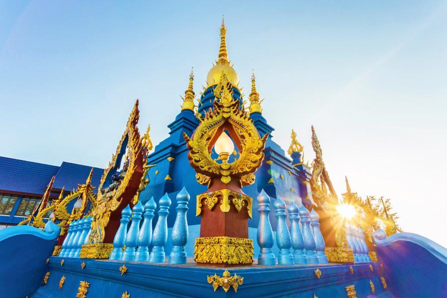 
                                                                        《金馬賀歲》清邁雙城藍白廟、大象學校、長頸族村、金三角船遊湄公河五日
                                                                        