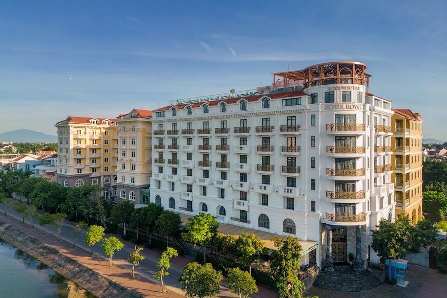 
                                                                                                        《宇你典藏》龍蝦海鮮吃到飽、米其林推薦、咖啡DIY、全程五星酒店五日
                                                                                                        