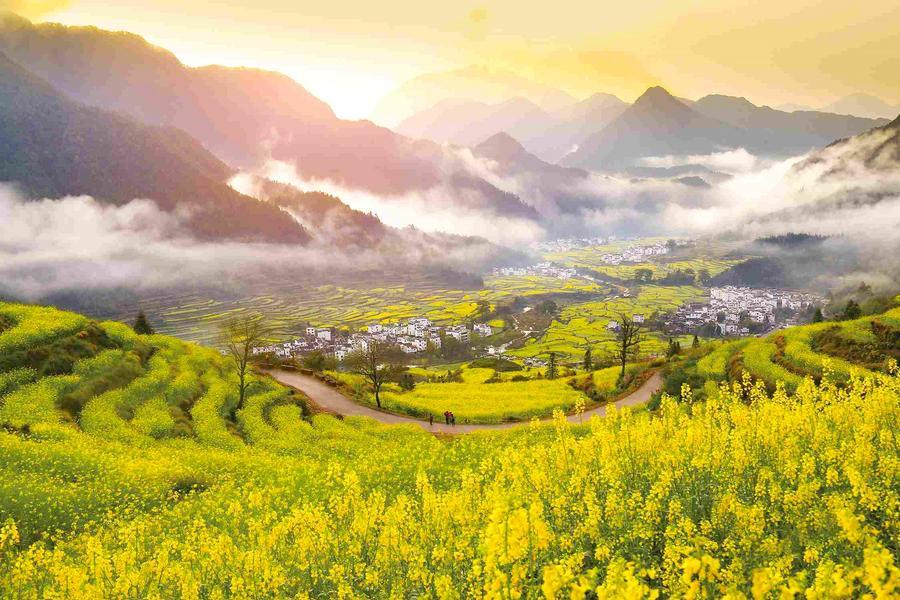 
                                                                                                        【花樣江西】婺源梯田油菜花海、大覺山懸崖動車、景德鎮、石城溫泉八日
                                                                                                        