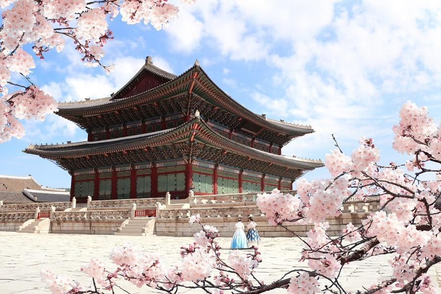 
                                                                        韓國愛寶樂園~刺激斜坡滑車.韓服體驗手作馬格利.星空圖書館小威尼斯5日
                                                                        